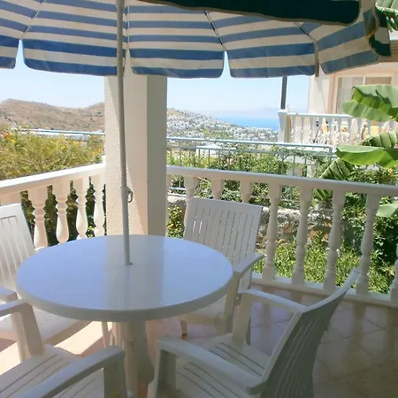 Hill View Gardens Apartment Yalıkavak