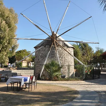 شقة Hill View Gardens *